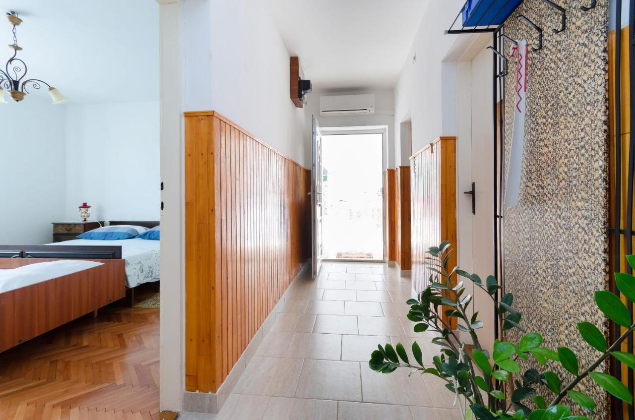 Apartment Milan Senj  Buitenkant foto