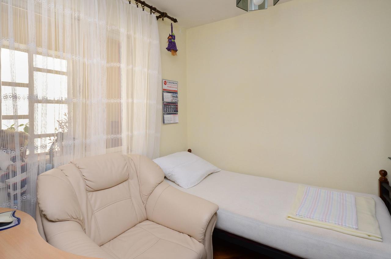 Apartment Milan Senj  Buitenkant foto