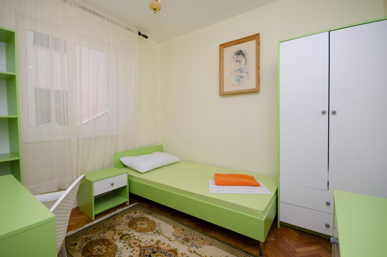 Apartment Milan Senj  Buitenkant foto